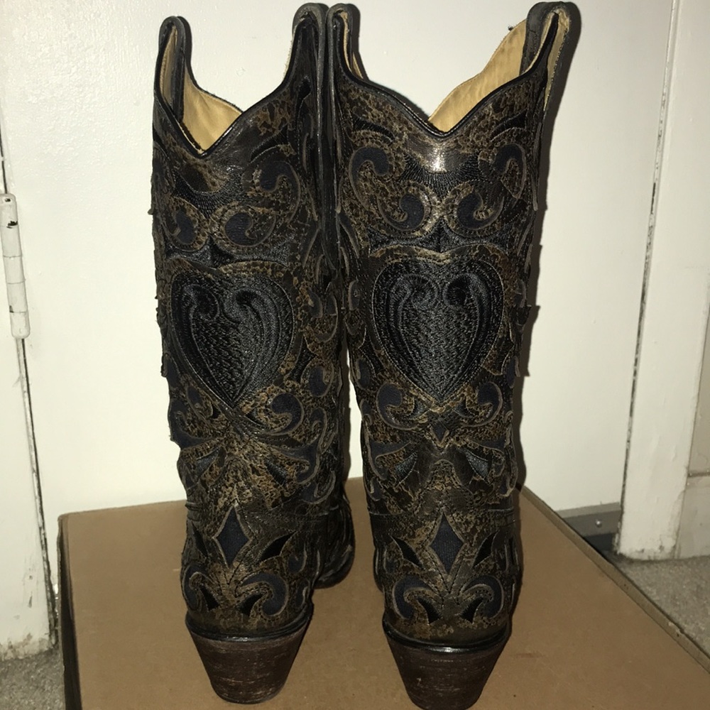 Corral Vintage BOOTS, Size 9 - Picture 14 of 17